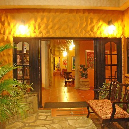 Hotel Colonnade Nicaragua 马那瓜湖 外观 照片