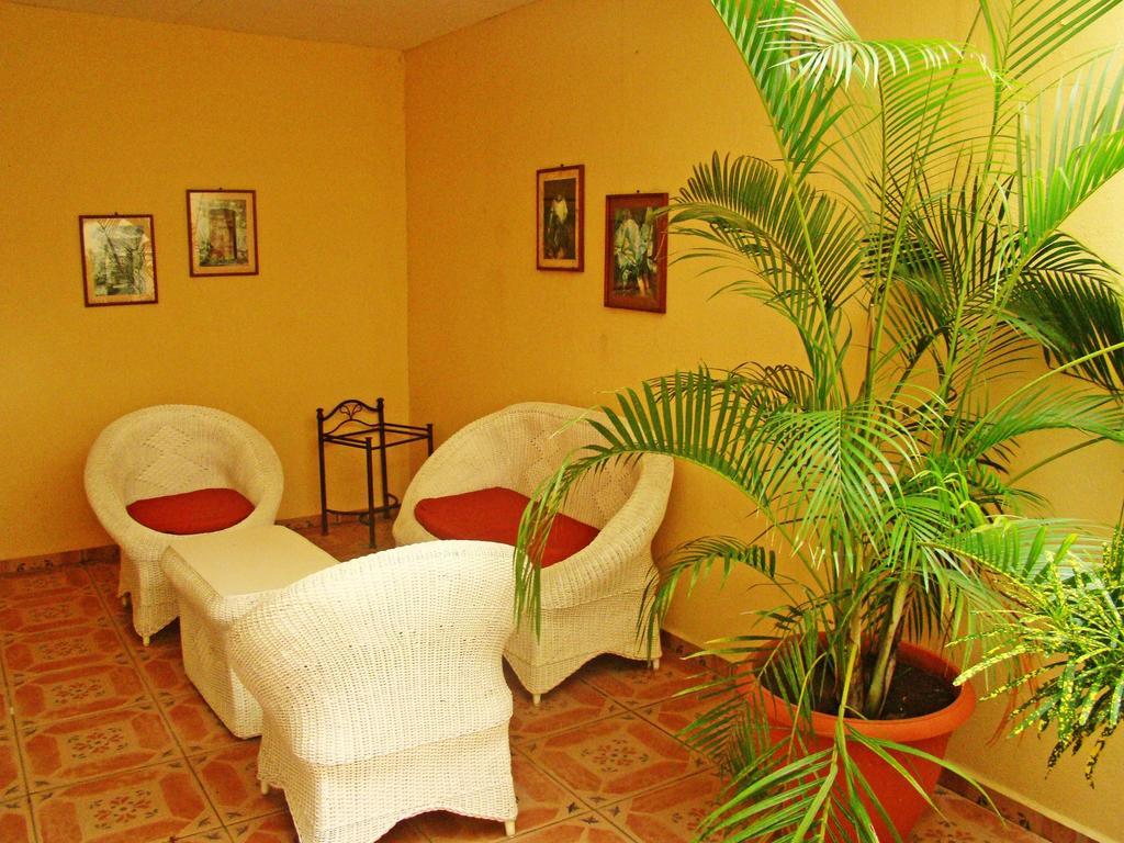 Hotel Colonnade Nicaragua 马那瓜湖 客房 照片