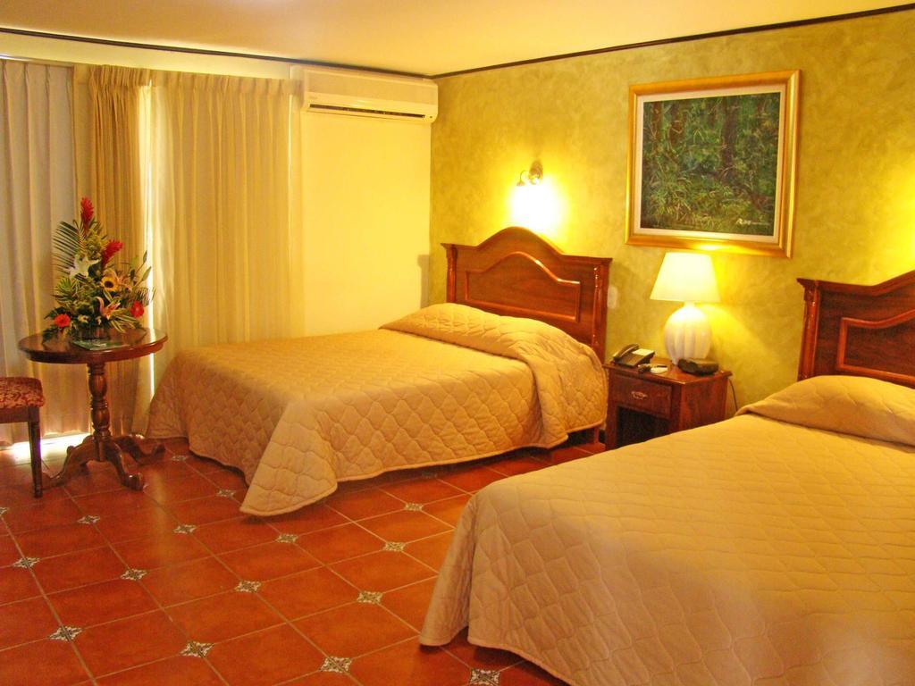 Hotel Colonnade Nicaragua 马那瓜湖 客房 照片