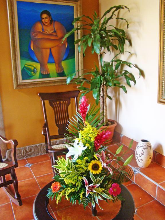 Hotel Colonnade Nicaragua 马那瓜湖 外观 照片