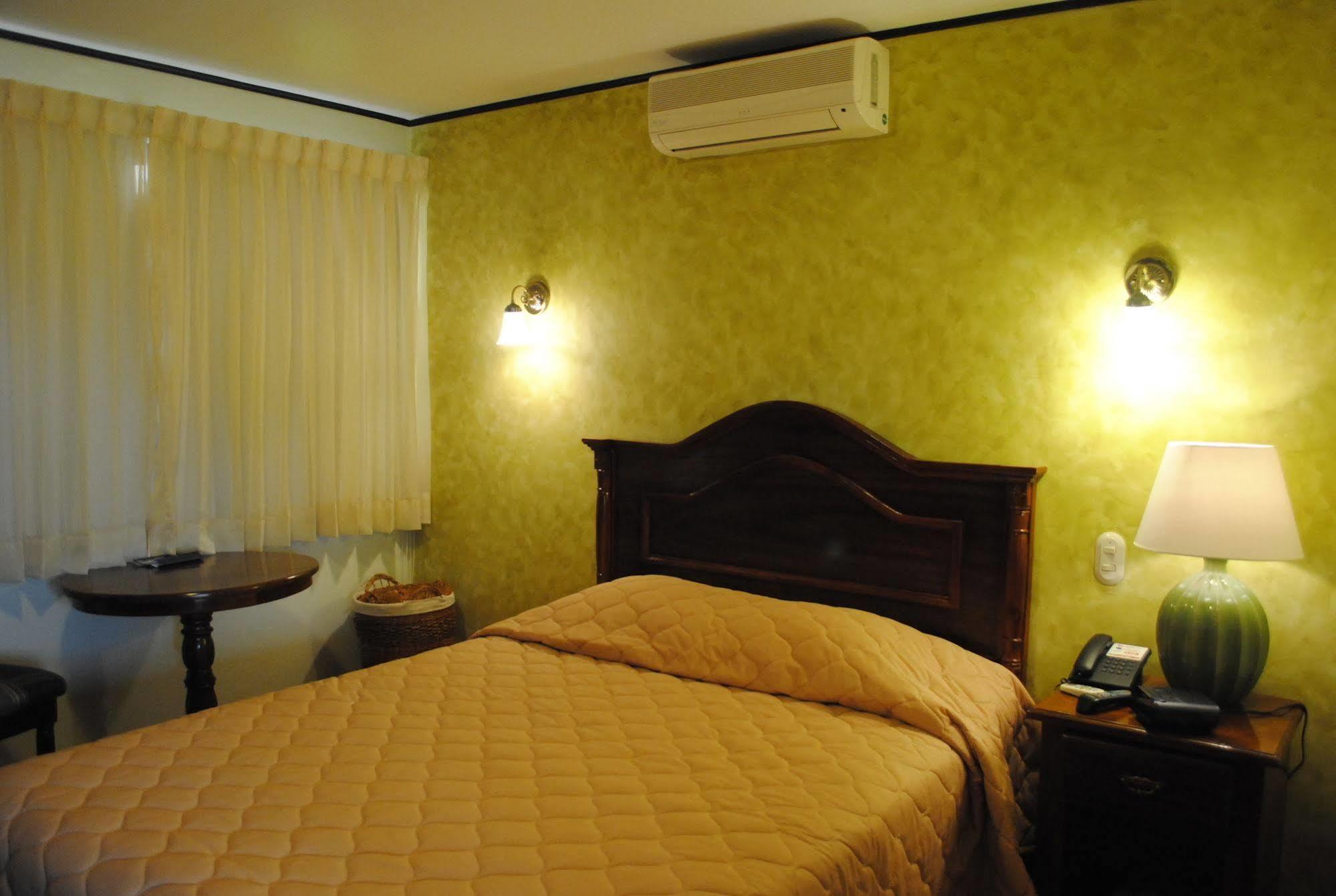 Hotel Colonnade Nicaragua 马那瓜湖 外观 照片