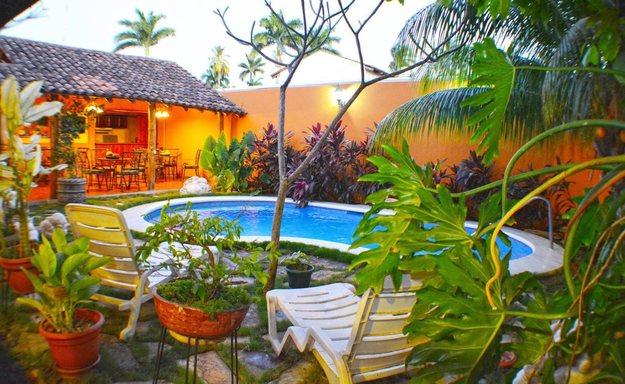 Hotel Colonnade Nicaragua 马那瓜湖 外观 照片