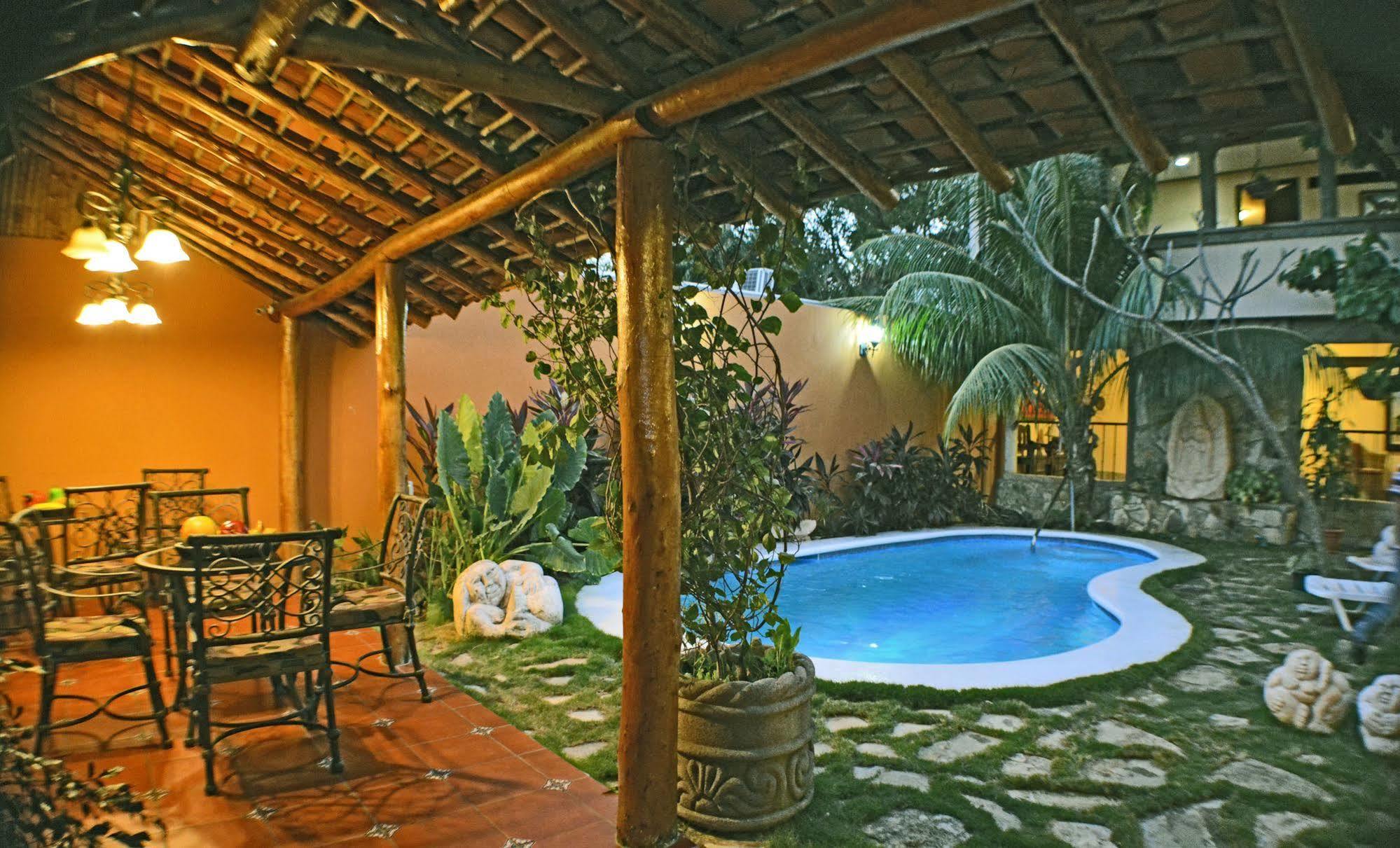 Hotel Colonnade Nicaragua 马那瓜湖 外观 照片