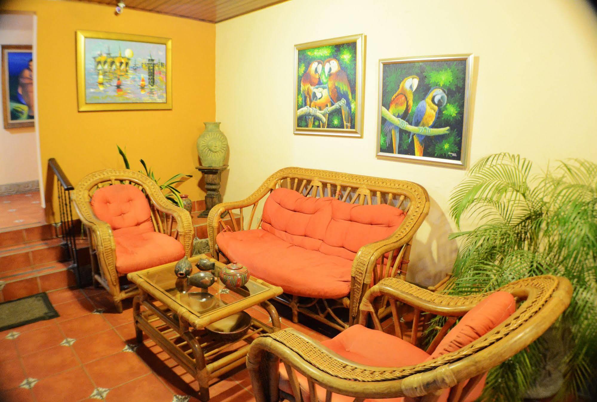 Hotel Colonnade Nicaragua 马那瓜湖 外观 照片