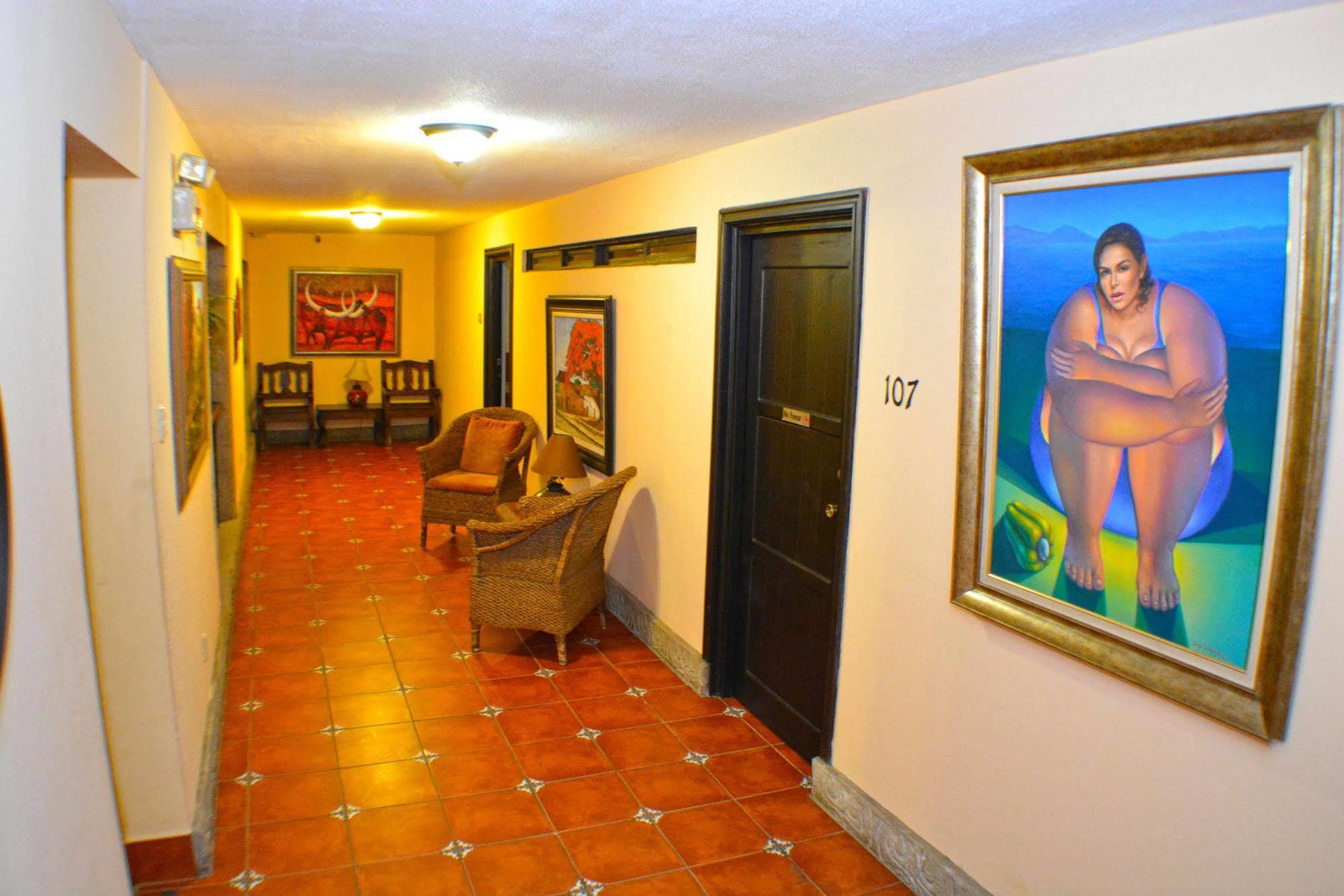 Hotel Colonnade Nicaragua 马那瓜湖 外观 照片