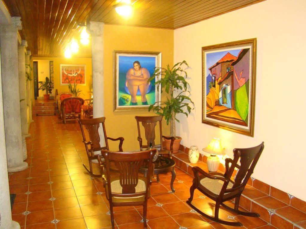Hotel Colonnade Nicaragua 马那瓜湖 外观 照片